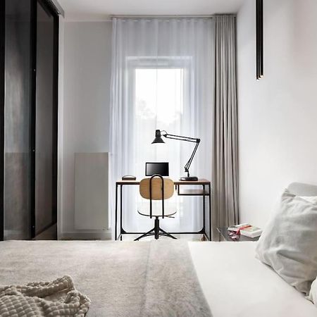Deluxe Apartment In City Center, Steam Park Краків Екстер'єр фото
